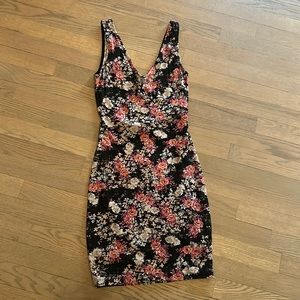Body on with cut out Dynamite floral dress